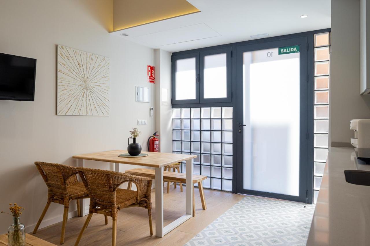Florit Flats - The Serreria Rooms Valencia Buitenkant foto